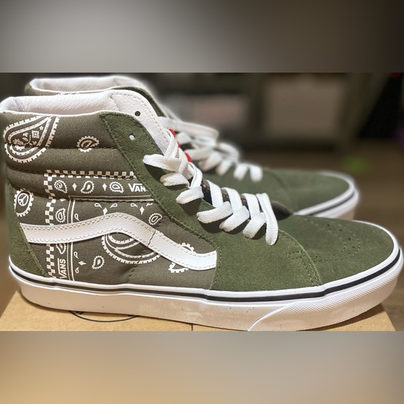 Vans Other - Vans SK8-Hi Peace Paisley size 8.5 M